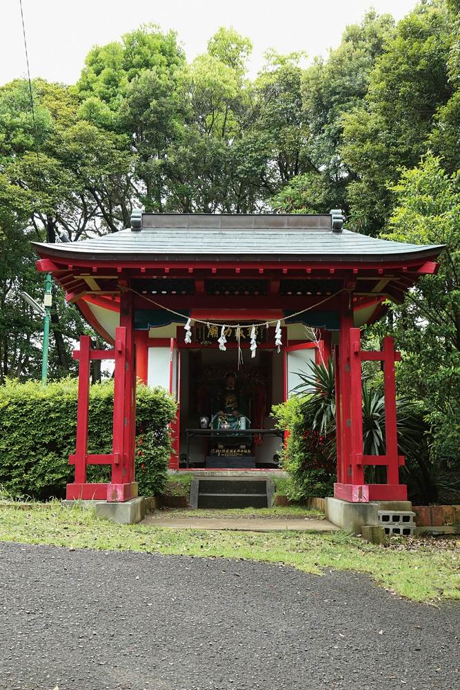 平户郑成功庙，神位供奉在可以眺望千里滨的高台上 ©川田大介/cheerimages